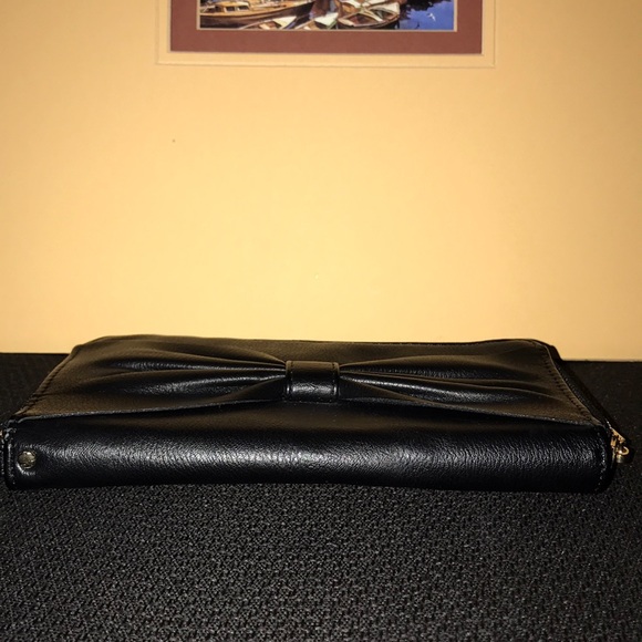 Black Bow Leather Wallet - Picture 3 of 7